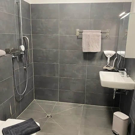 Ii Apartment *